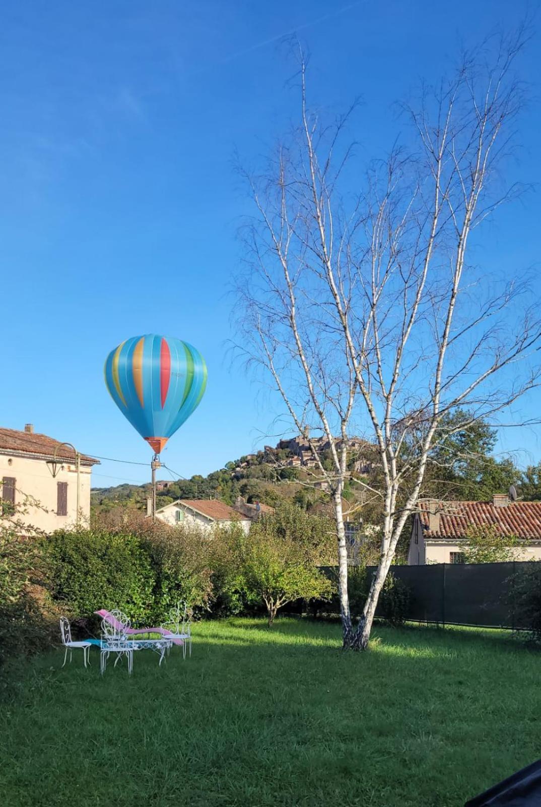 La Jolie Vue Et La Maison De La Tour- Cordes-Sur-Ciel Les Cabannes  Bagian luar foto